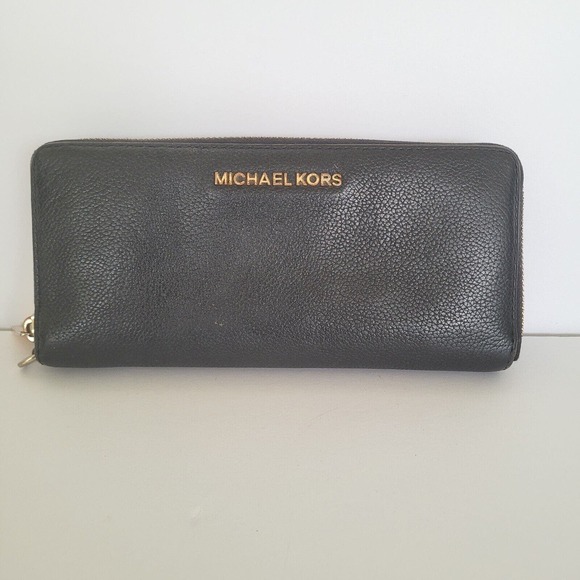 Michael Kors MK Zip Around Wallet Organizer Black 8x4 Large Logo Pebble Leather - Picture 1 of 12